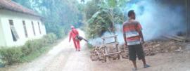 Waspada DB, Warga Lakukan Fogging