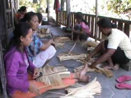 Pembinaan UMKM Sentra Kerajinan Bambu Dusun Bulu