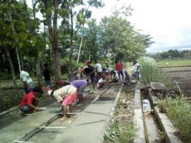 Karangduwet 2 Berbenah Laksanakan Pembangunan Infrastruktur Padukuhan