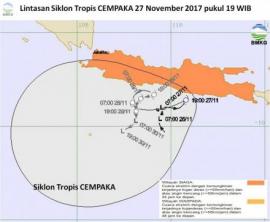 PERINGATAN DINI CUACA EKSTREM BERLAKU HHINGGA 29 NOVEMBER 2017 DI WILAYAH D.I. YOGYAKARTA